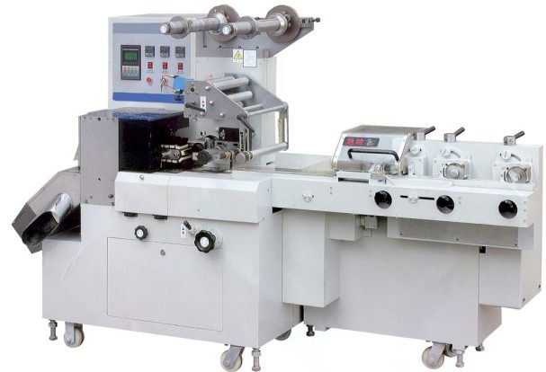 Cut & Wrap Machine in Pillow Pack